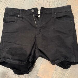 Universal Thread High-Rise Black Shorts